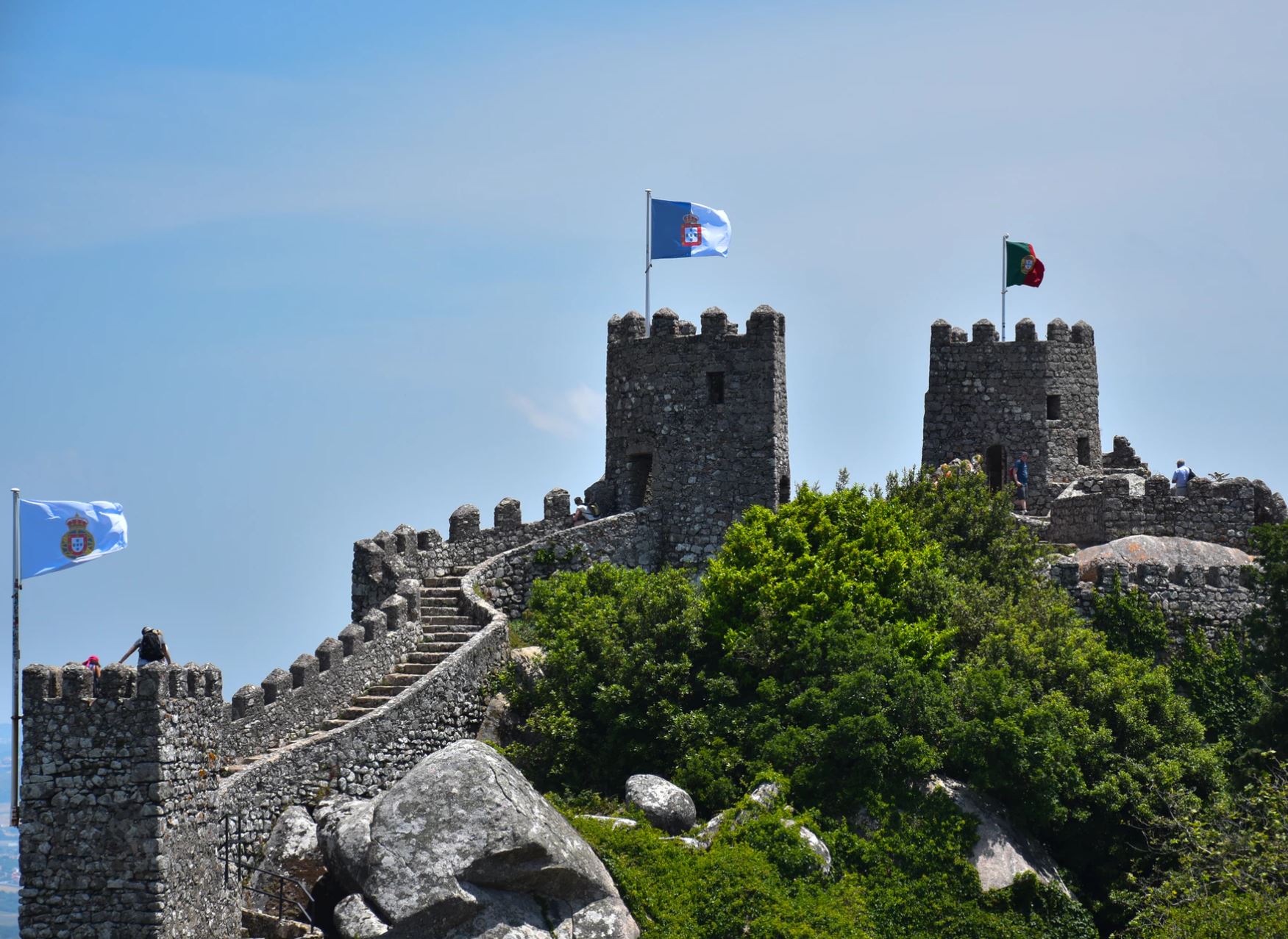 Amazing places you have to visit when teaching English in Portugal