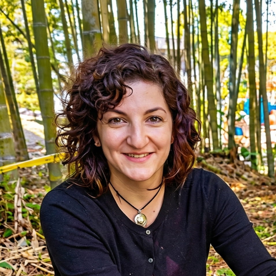 Stephanie H teaching in Japan